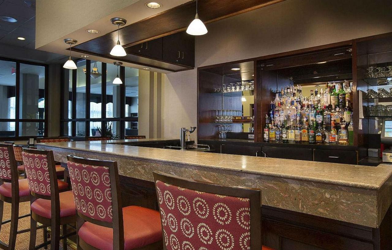 Hotel Doubletree By Hilton Charlotte Airport Zewnętrze zdjęcie