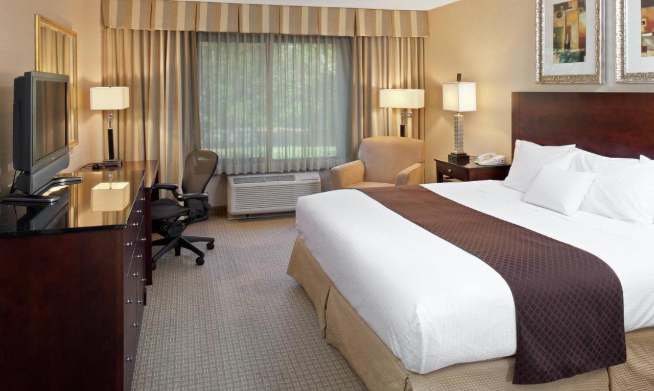 Hotel Doubletree By Hilton Charlotte Airport Zewnętrze zdjęcie